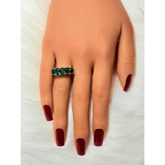 Silver 5-Oval Shaped Green Stones Ring - Picture 6 of 7